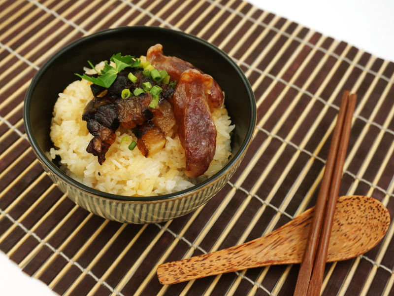 惹味腊味蒸饭